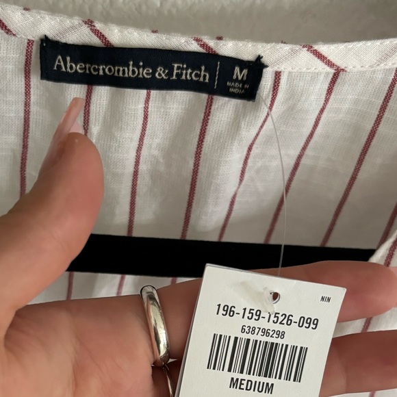 Abercrombie & Fitch short romper - Picture 4 of 6